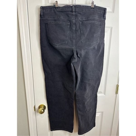 Re Generation by Celebrity Pink Sz 14 NEW 90s Straight High Rise Macys‎ - Picture 4 of 5